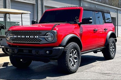 2023 Ford Bronco Base