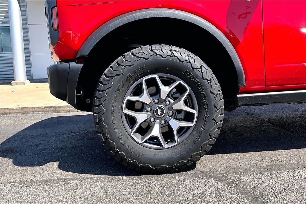 2023 Ford Bronco Base