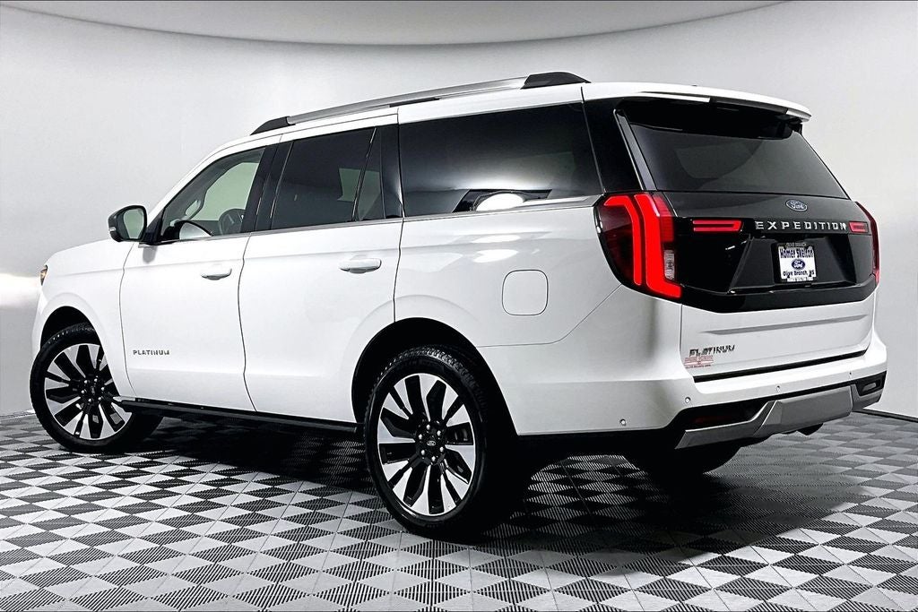 2025 Ford Expedition Platinum
