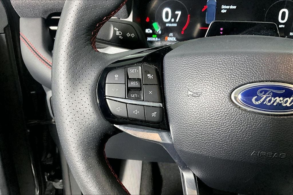 2025 Ford Explorer ST-LINE - Photo 18