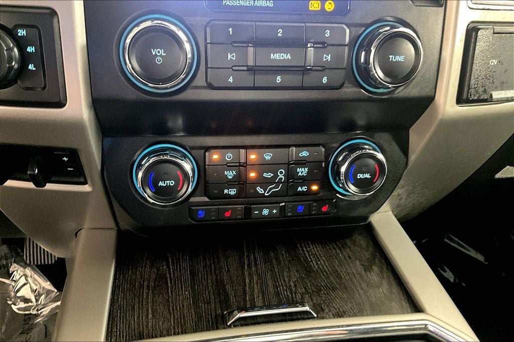 2021 Ford F-250SD Lariat