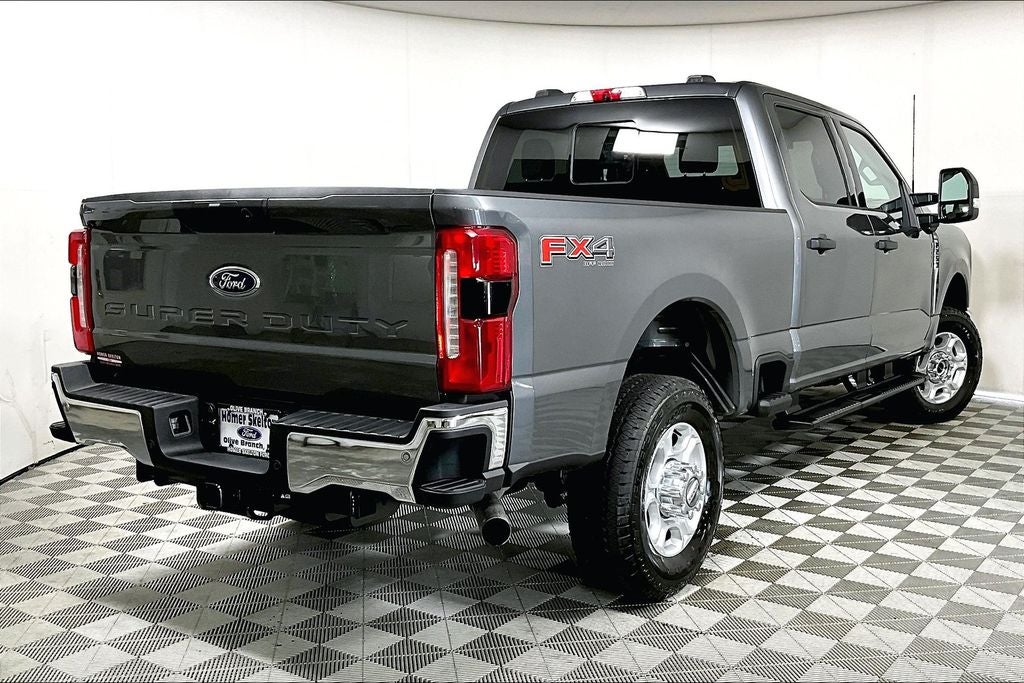 2025 Ford F-250SD XLT