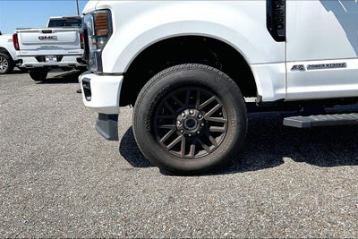 2022 Ford F-350SD Lariat