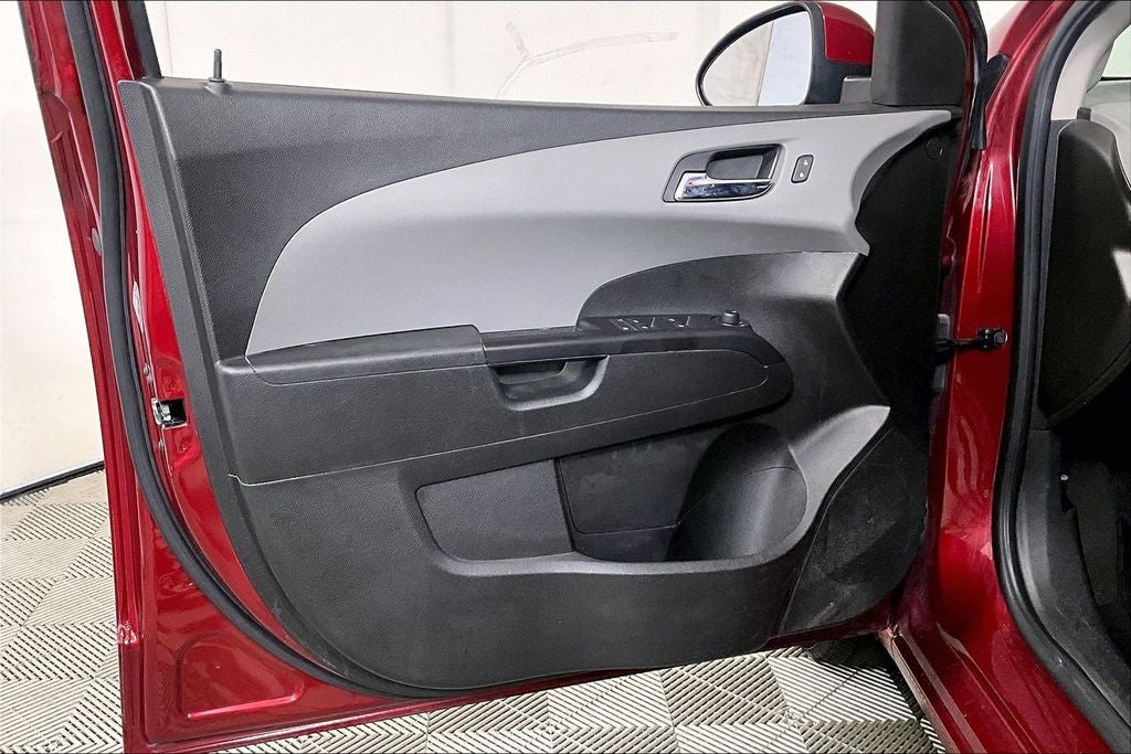 2019 Chevrolet Sonic LT