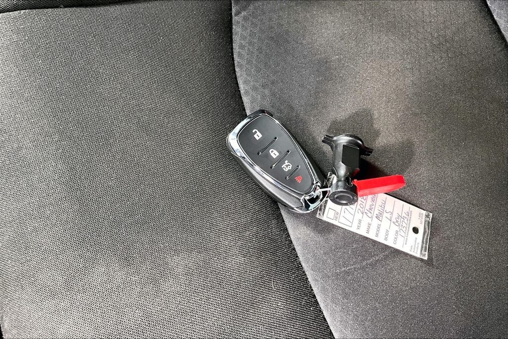 2018 Chevrolet Malibu LS 1LS