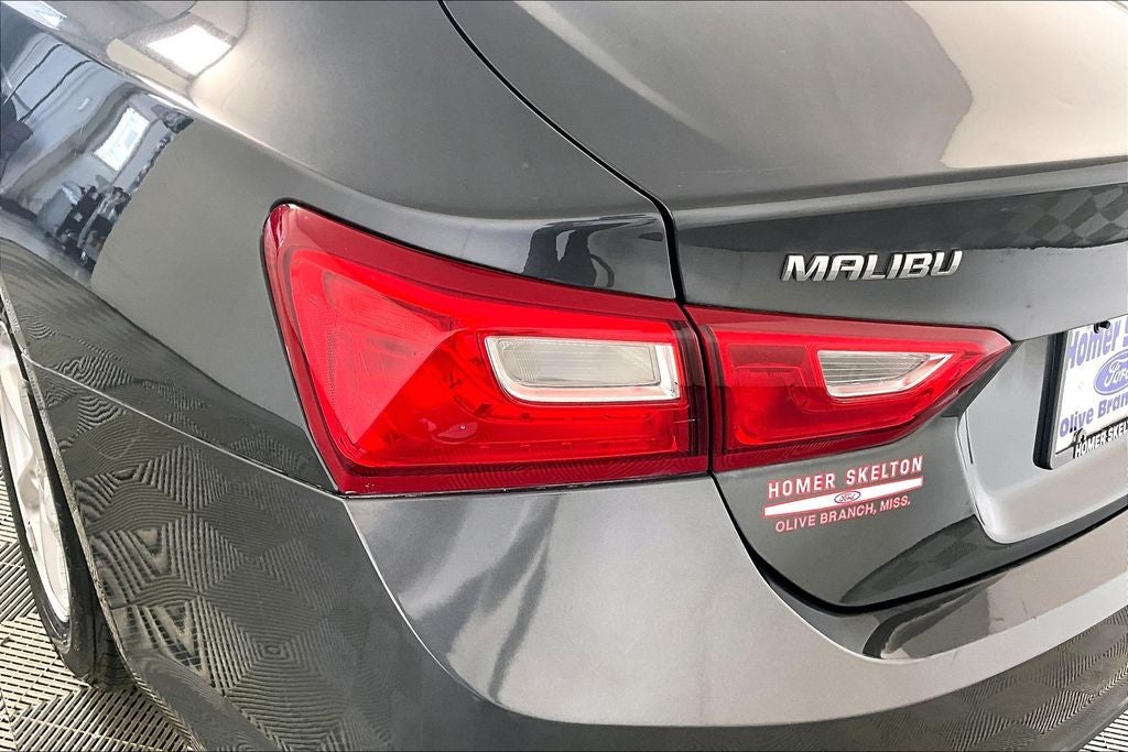 2018 Chevrolet Malibu LS 1LS