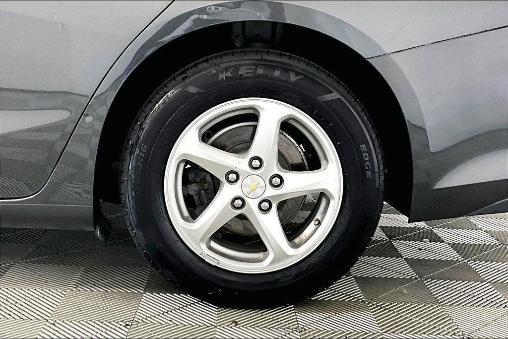 2018 Chevrolet Malibu LS 1LS