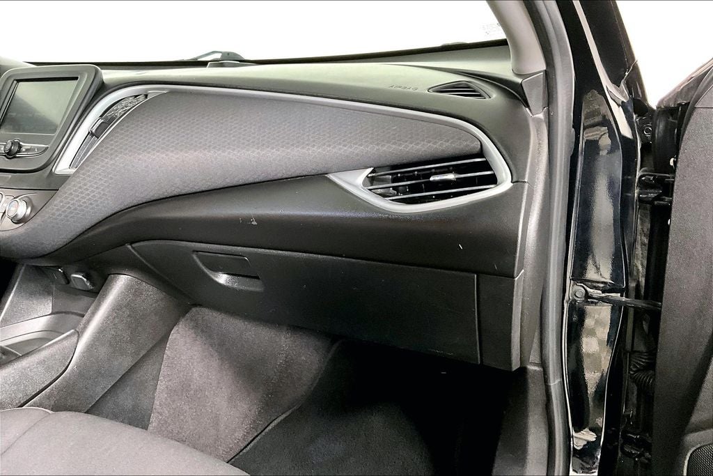 2017 Chevrolet Malibu LS 1LS