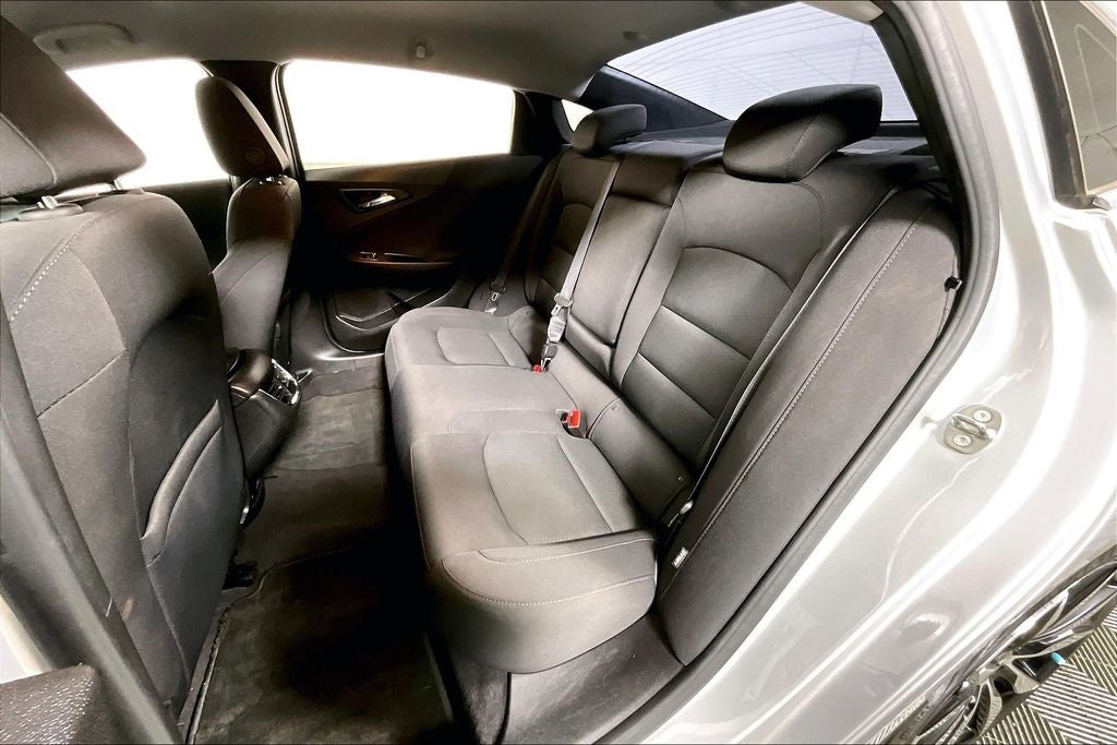 2017 Chevrolet Malibu LT 1LT