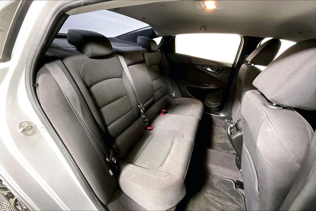 2017 Chevrolet Malibu LT 1LT