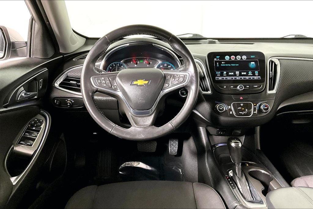 2017 Chevrolet Malibu LT 1LT