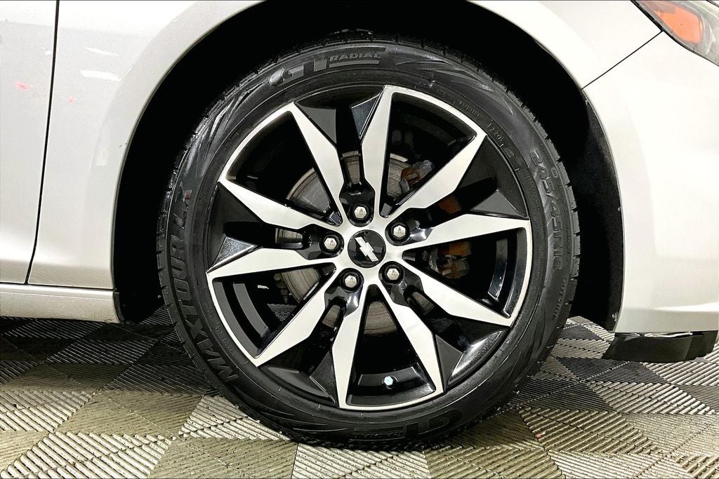 2017 Chevrolet Malibu LT 1LT