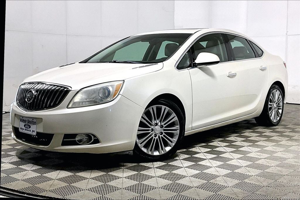 2012 Buick Verano Leather Group