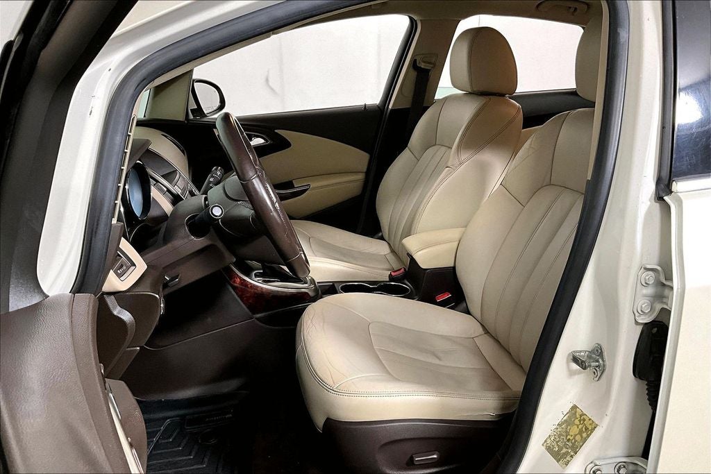 2012 Buick Verano Leather Group