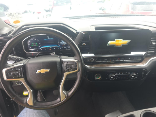 2023 Chevrolet Silverado 1500 LT LT1