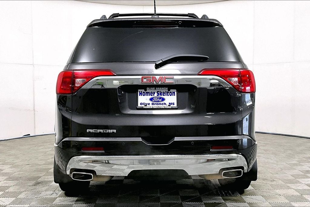 2019 GMC Acadia Denali