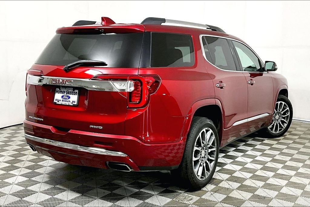 2021 GMC Acadia Denali