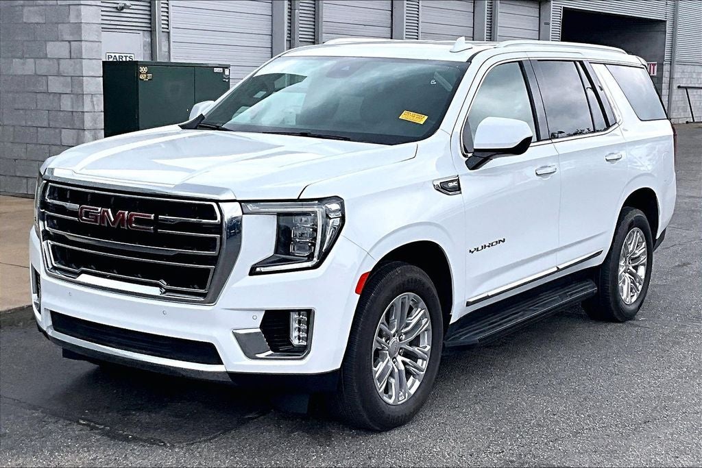 2023 GMC Yukon SLT