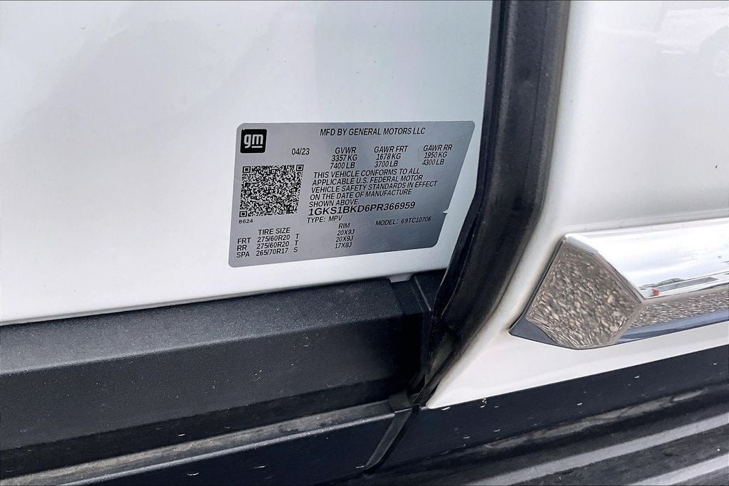 2023 GMC Yukon SLT