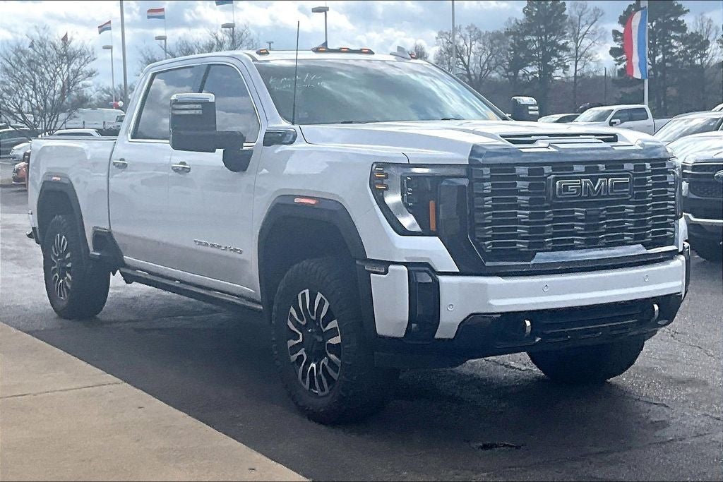 2024 GMC Sierra 2500HD Denali Ultimate