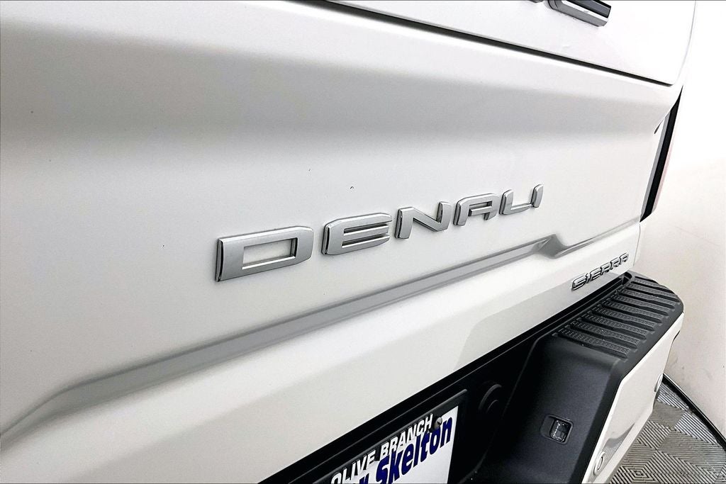 2024 GMC Sierra 2500HD Denali Ultimate