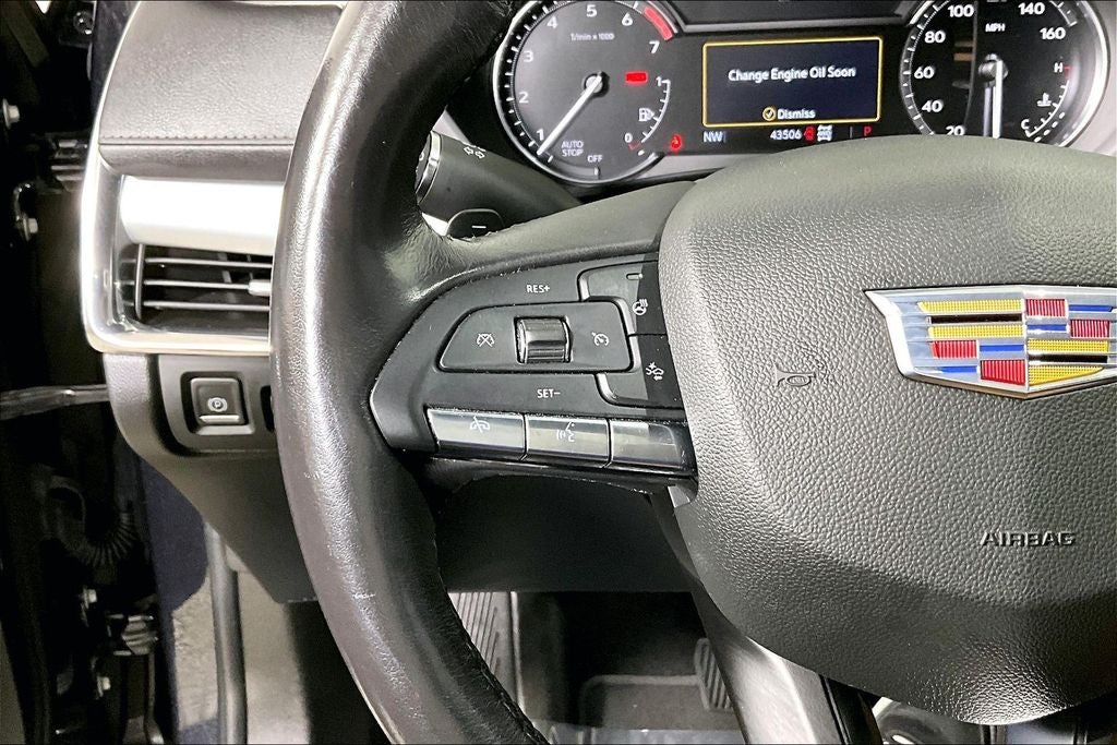 2023 Cadillac XT4 Premium Luxury