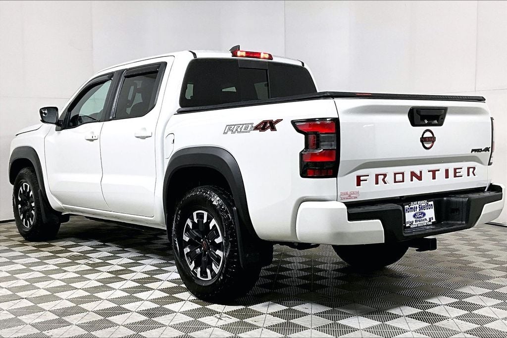 2024 Nissan Frontier PRO-4X