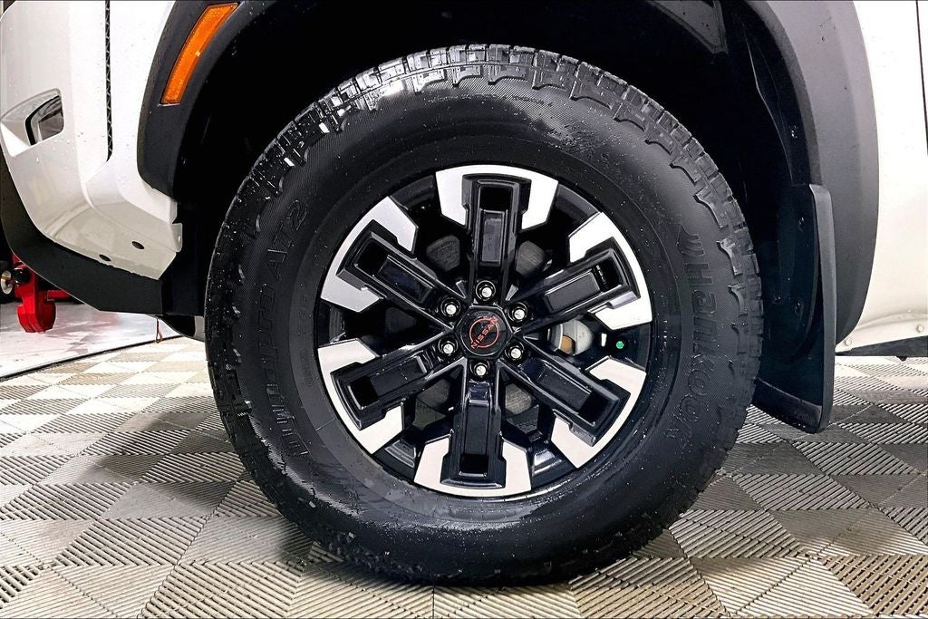 2024 Nissan Frontier PRO-4X