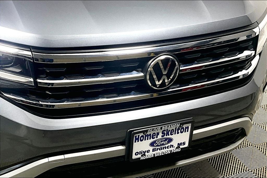 2022 Volkswagen Atlas 3.6L V6 SE w/Technology