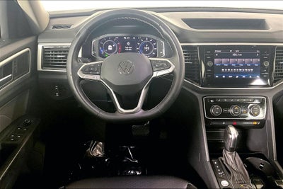 2022 Volkswagen Atlas 3.6L V6 SE w/Technology