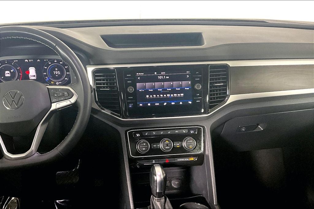 2022 Volkswagen Atlas 3.6L V6 SE w/Technology