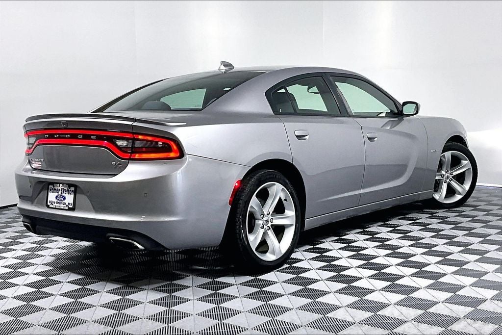 2018 Dodge Charger R/T