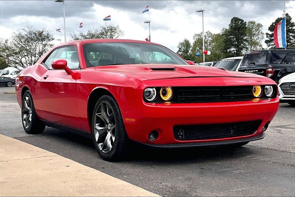2015 Dodge Challenger SXT