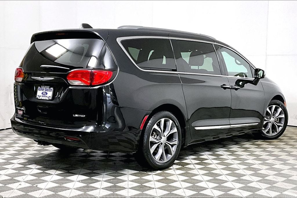 2020 Chrysler Pacifica Limited