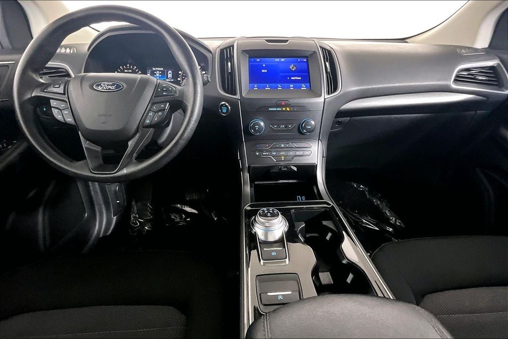 2020 Ford Edge SE