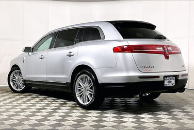 2019 Lincoln MKT Standard
