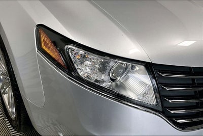 2019 Lincoln MKT Standard