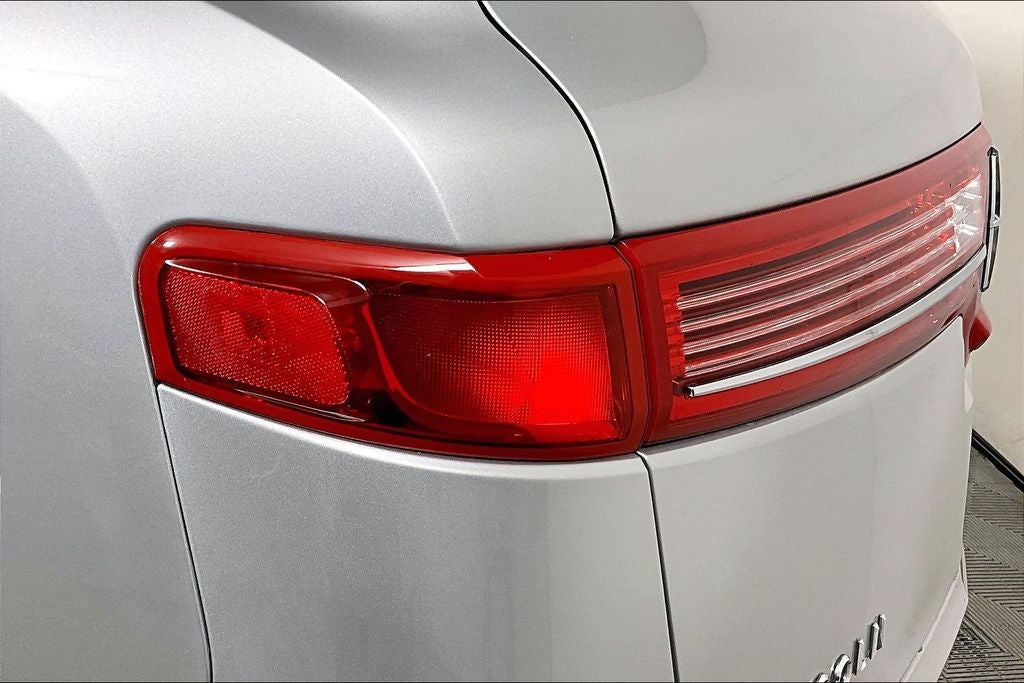 2019 Lincoln MKT Standard