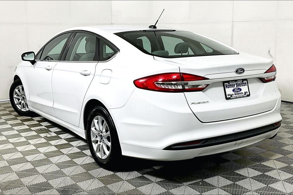 2018 Ford Fusion S