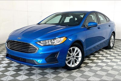 2020 Ford Fusion SE