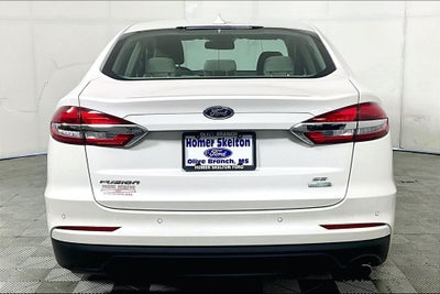 2020 Ford Fusion SE