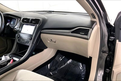 2019 Ford Fusion Hybrid SE