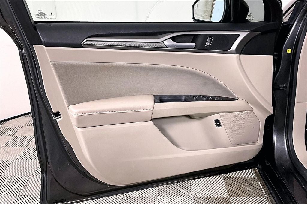 2019 Ford Fusion Hybrid SE