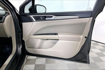 2019 Ford Fusion Hybrid SE