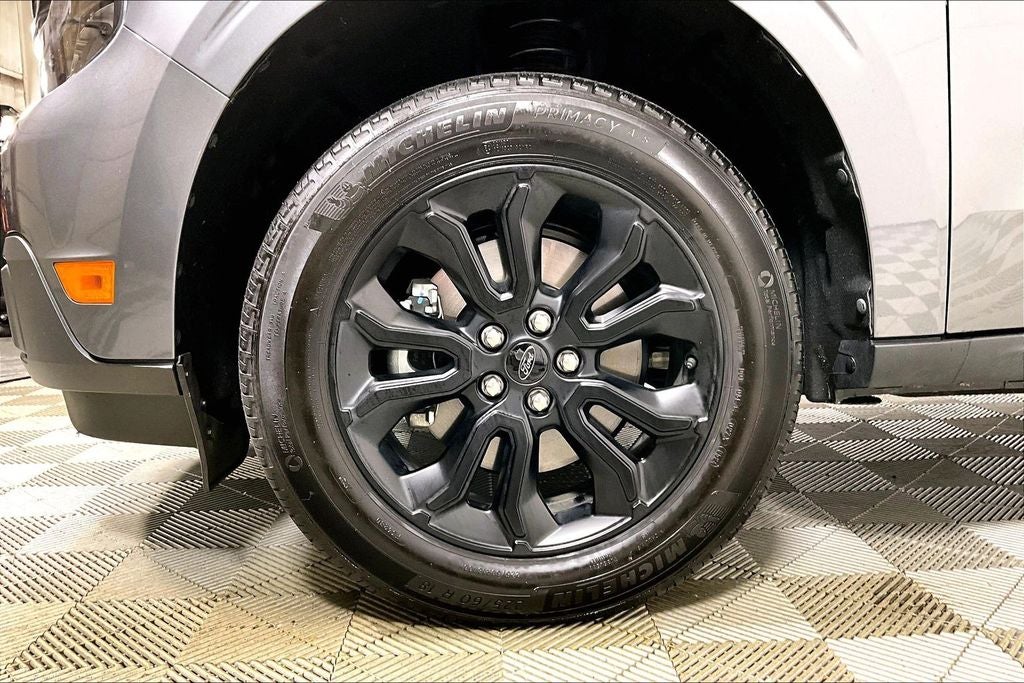 2024 Ford Maverick Lariat