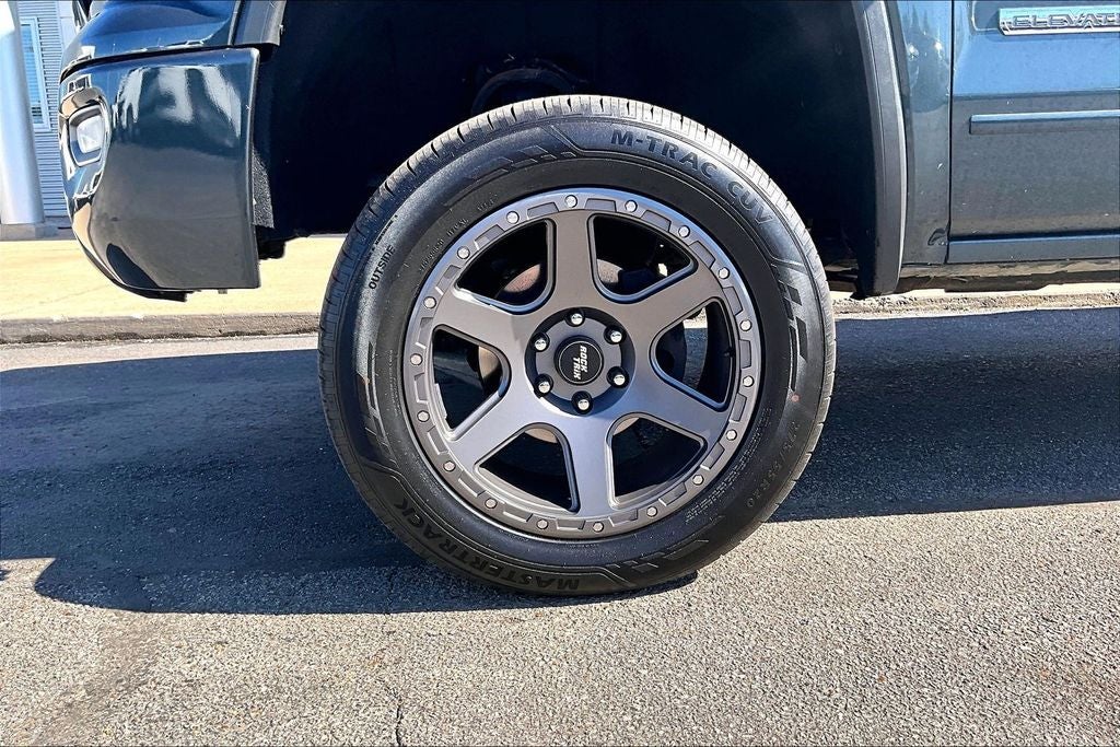 2017 GMC Sierra 1500 SLE