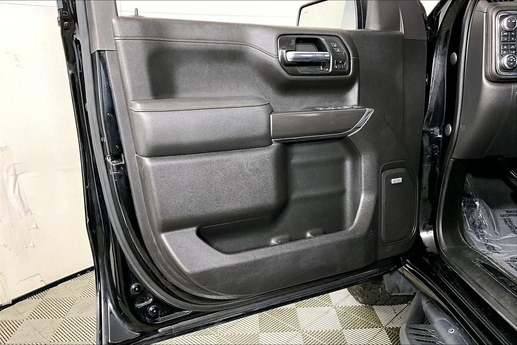 2022 GMC Sierra 1500 Limited AT4