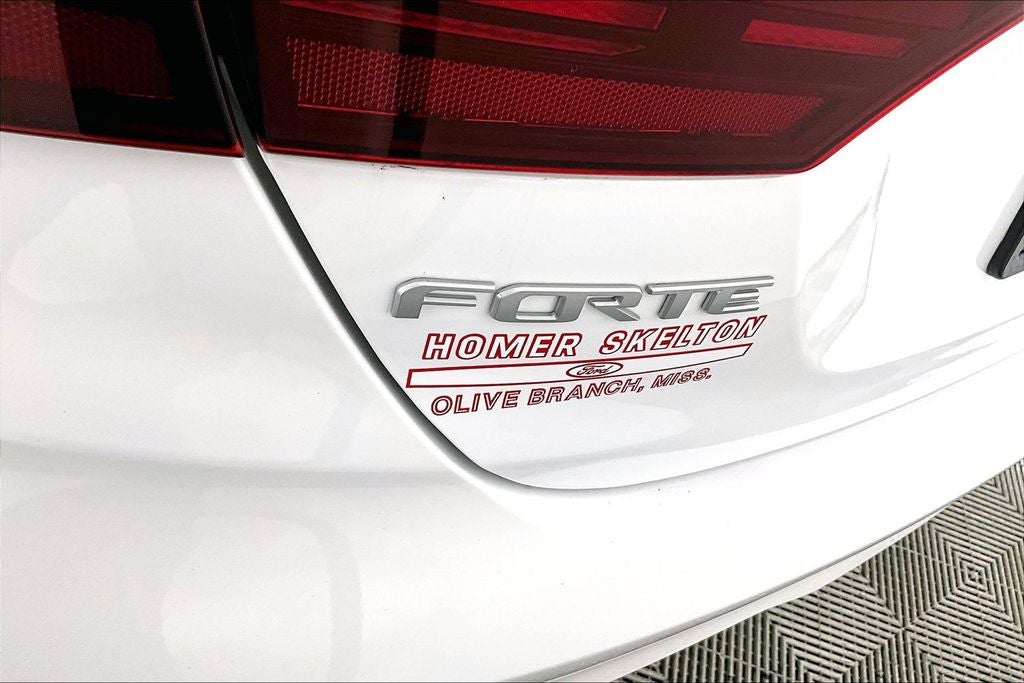 2022 Kia Forte GT-Line