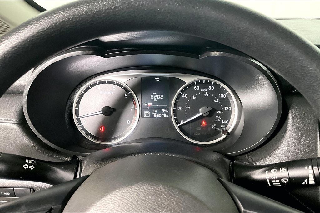 2021 Nissan Versa 1.6 S