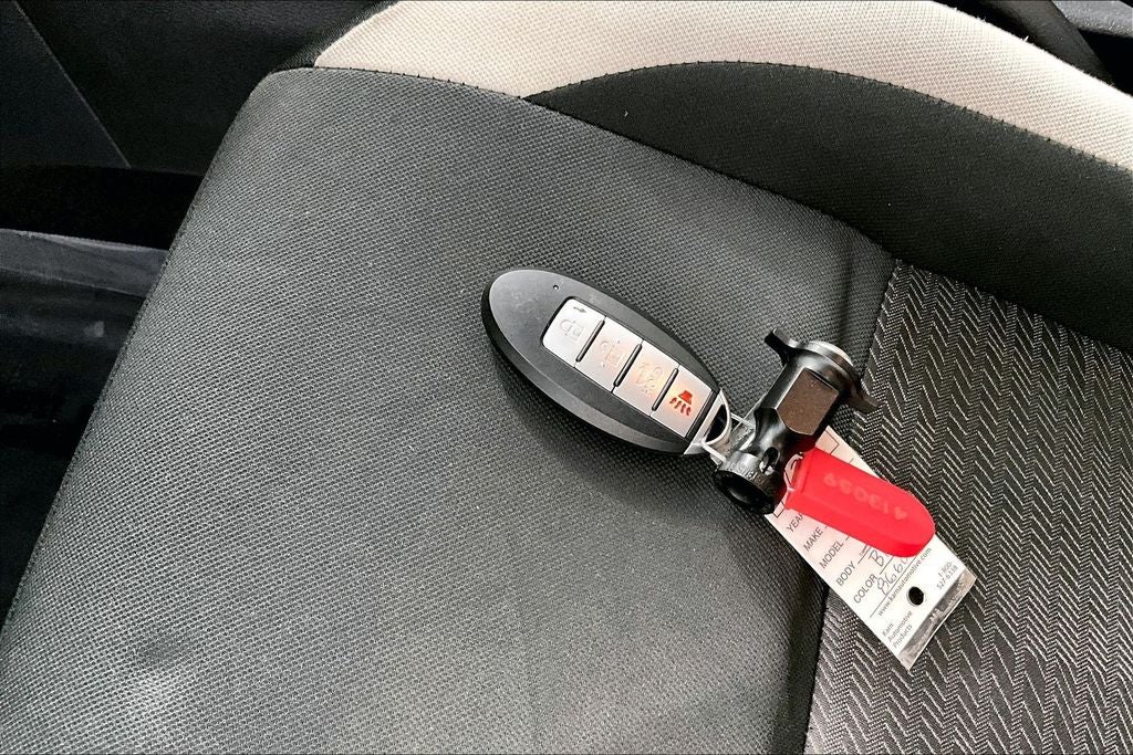 2021 Nissan Versa 1.6 SV